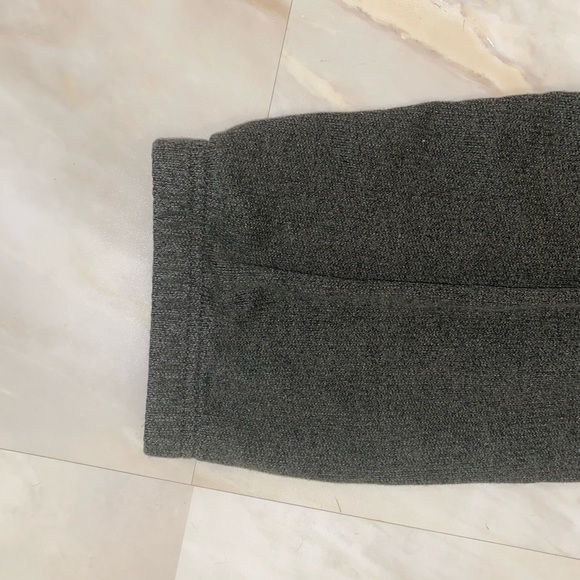 ROOTS! Mens, Dark Green Sweatpants! - Picture 4 of 4